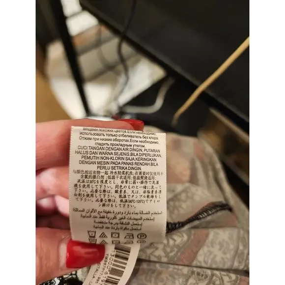 BCB Generation Dress Womens L Striped mock neck boho shift funky fun festival - Picture 11 of 11